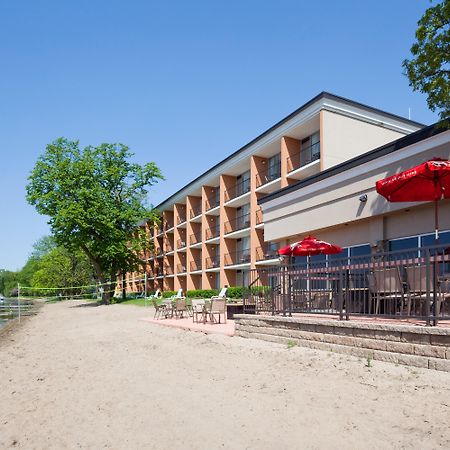 Holiday Inn Detroit Lakes By Ihg Dış mekan fotoğraf