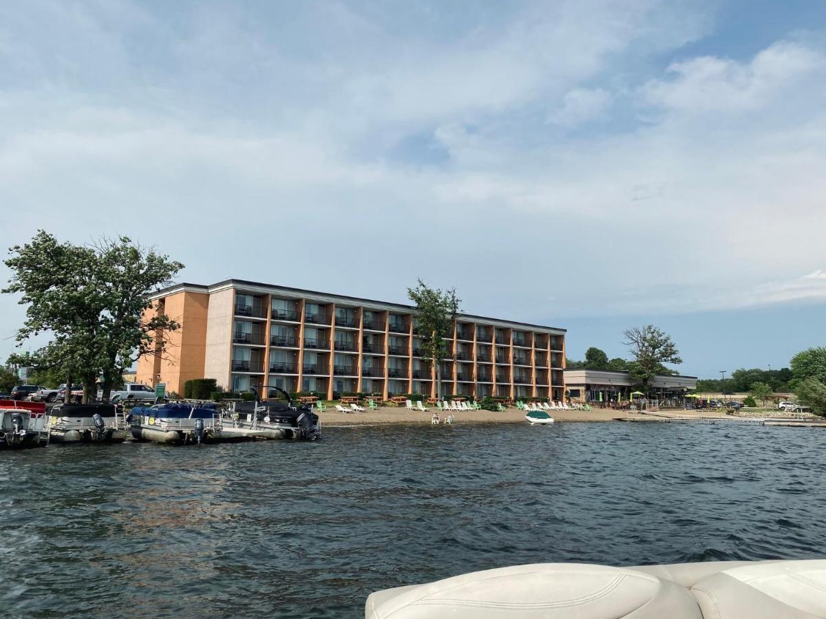 Holiday Inn Detroit Lakes By Ihg Dış mekan fotoğraf