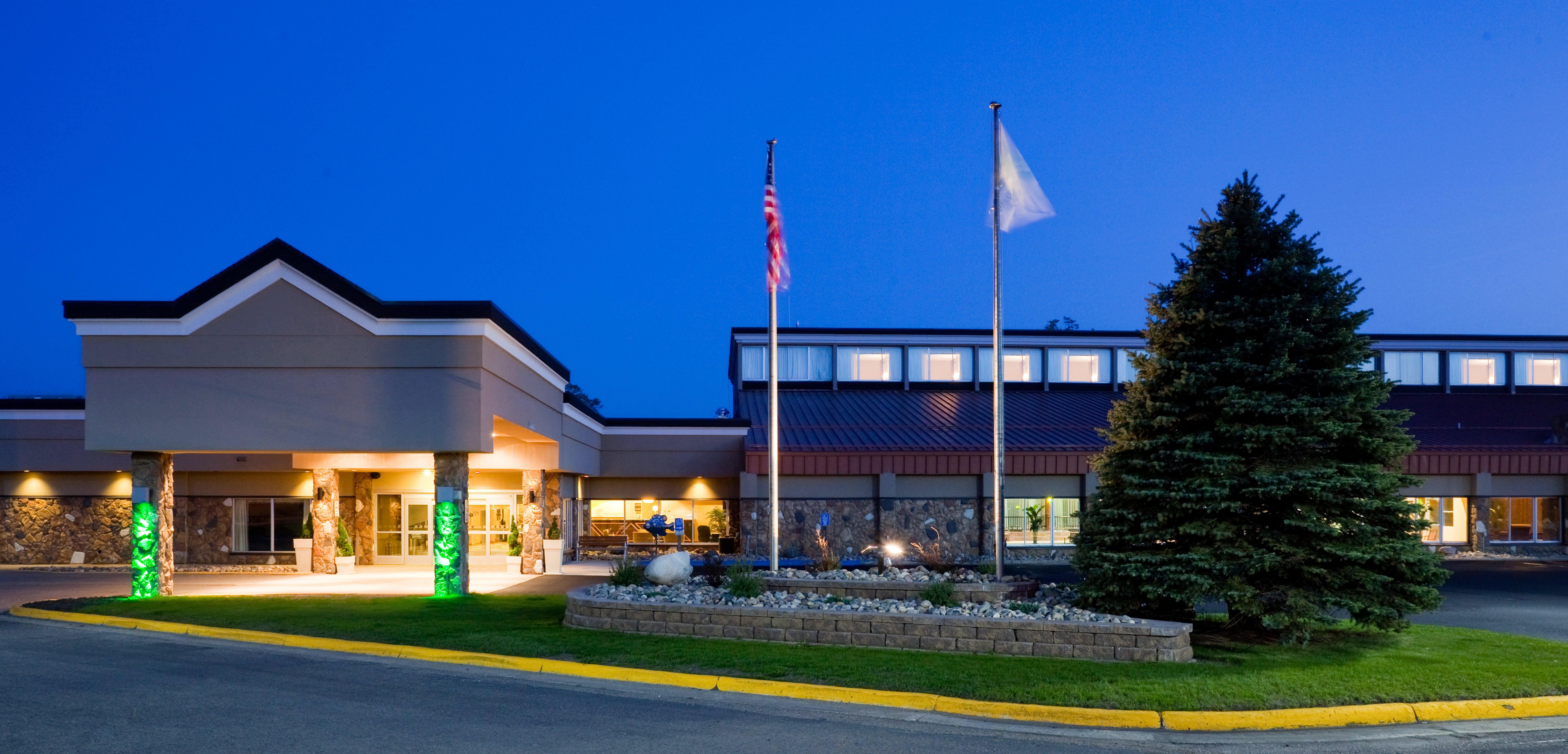 Holiday Inn Detroit Lakes By Ihg Dış mekan fotoğraf