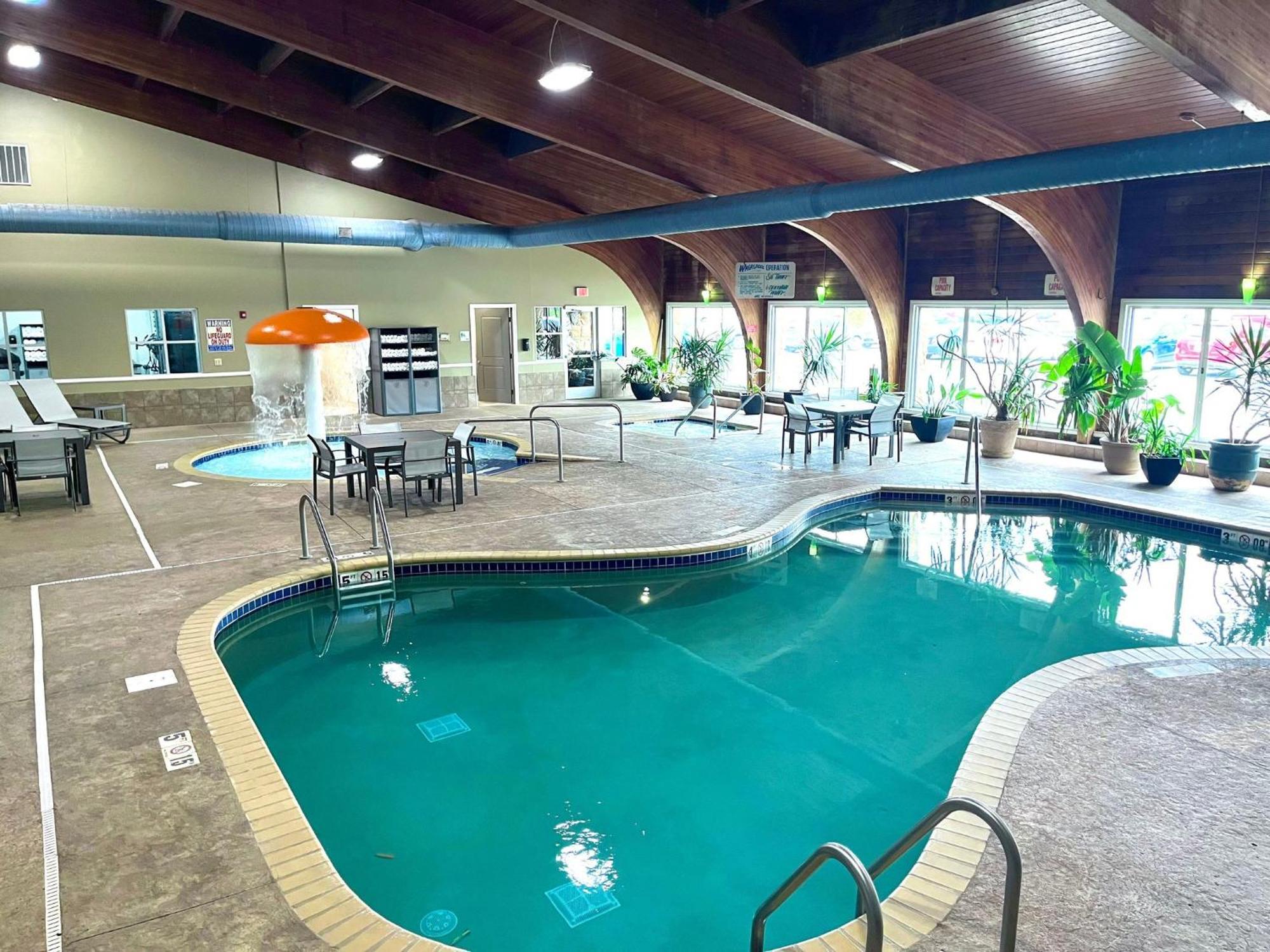 Holiday Inn Detroit Lakes By Ihg Dış mekan fotoğraf