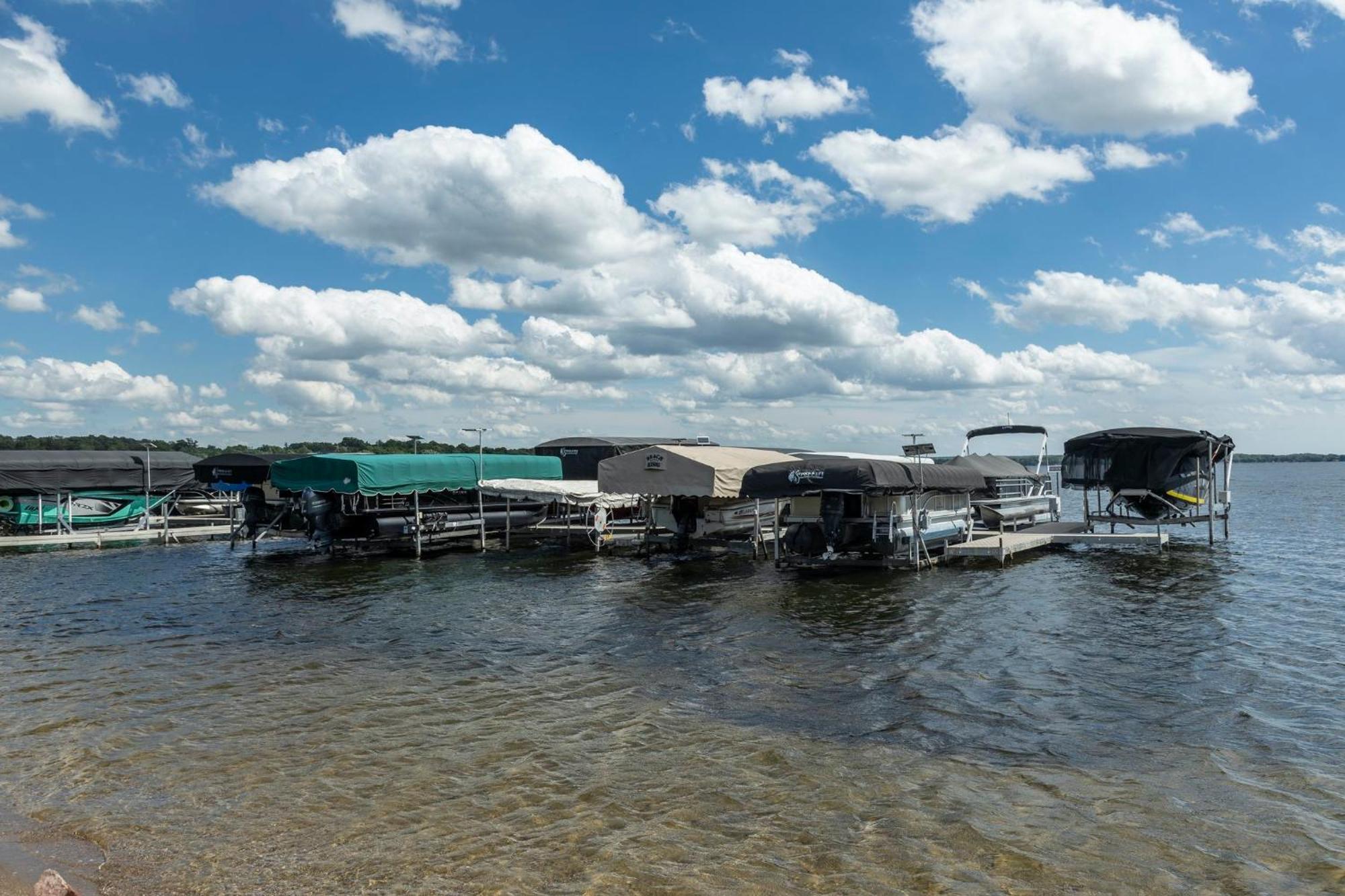 Holiday Inn Detroit Lakes By Ihg Dış mekan fotoğraf